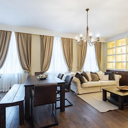 Luxury 2 Bedroom With King-size Beds Apartment