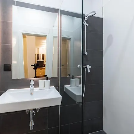 Luxury 2 Bedroom With King-size Beds Apartment