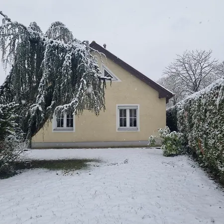 Villa With Private Sauna And Jacuzzi, 8 Min From Schloss Schoebrunn *