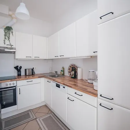 Stylish With Breathtaking Rooftop Views Vienna