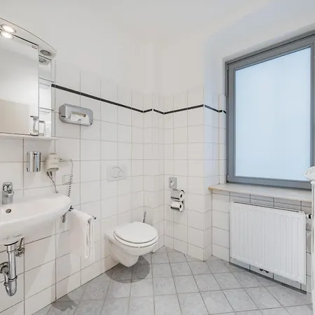 Serviced Josefstadt Lägenhet *