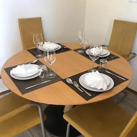 Luna Apartment
