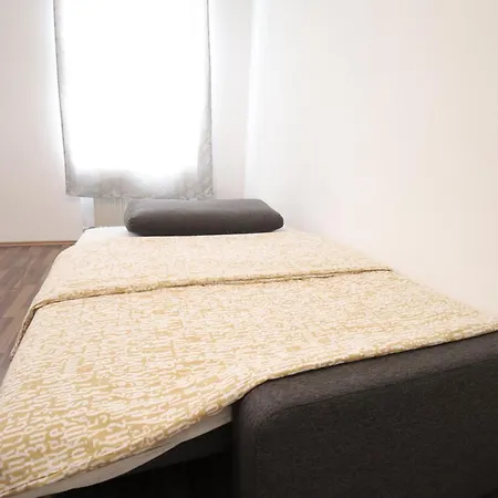 Apartment Default Schweidlgasse 6 *