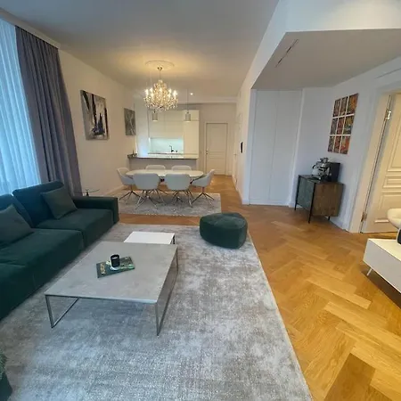 Imperial Living In * Wien