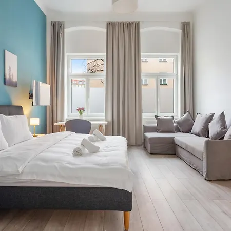 2 Bed I 82 M2 I Comfy I 160 Mbit Wifi *
