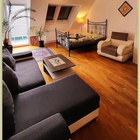 Apartment Calling *