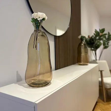Designer Near Main Station *