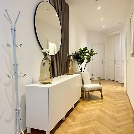 Apartment Designer Near Main Station Vienna