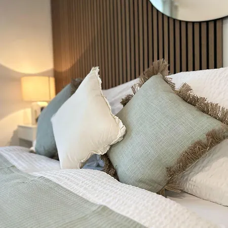 Apartment Designer Near Main Station