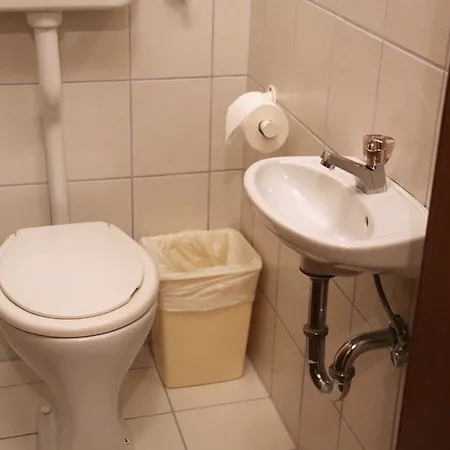 Checkvienna - Edelhof Apartment *