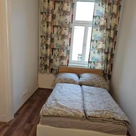 Imperial Flats Apartment *