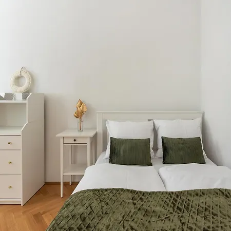 Apartman Schoenes In Zentrumsnaehe