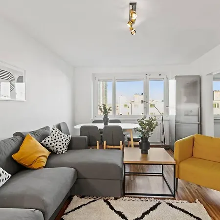 Long Term I 70m2 I Next To U6 Dresdnerstrasse Apartmán *