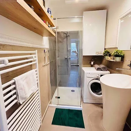 Dreamy Home: Central And With Perfect Connections *