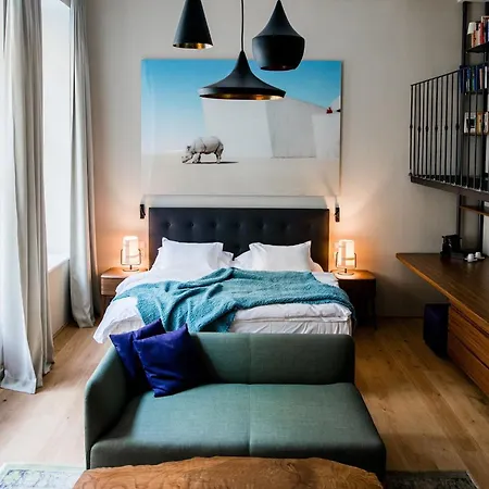 Small Luxury Altstadt 4* Wenen