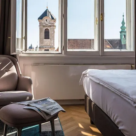 Small Luxury Altstadt Wenen