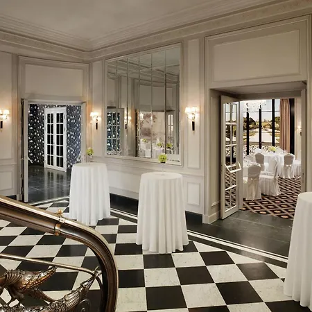 Szálloda Bristol, A Luxury Collection Hotel, Bécs