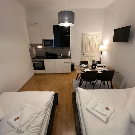 Cozy-5-person In 5