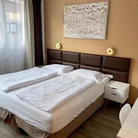Stylish Near Center Apartment