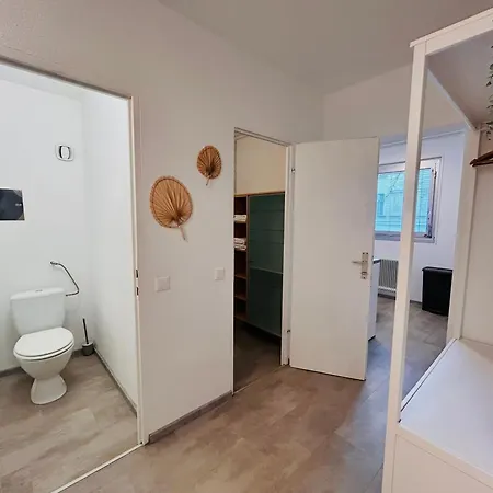 Apartment Near Schoenbrunn Vienna