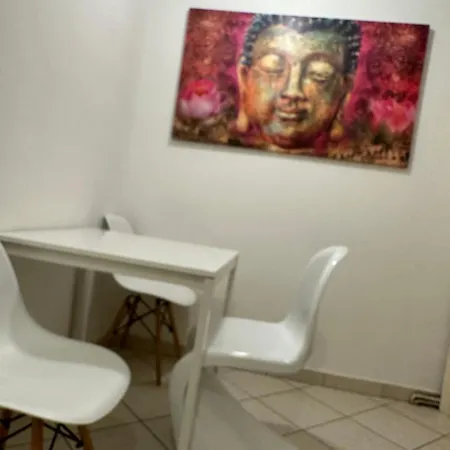Opera 1 Apartamento *