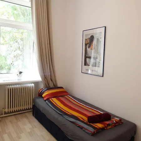 Cozy In Pragerstrasse *