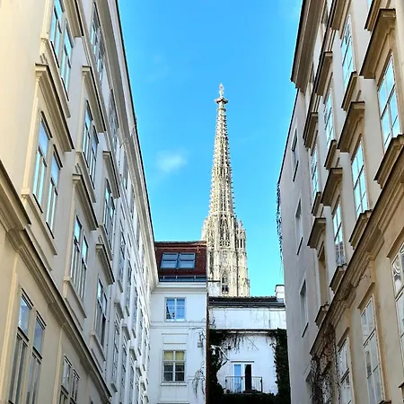 Apartment Stephansdom I Netflix I Self Check In *