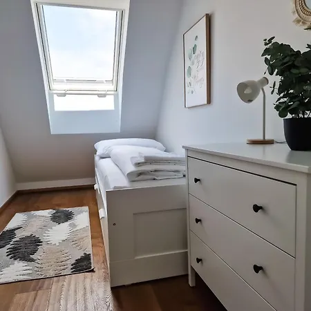 Newly Renovated 3 Bedroom With Ac And Bath Tub Vienna