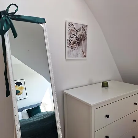 Newly Renovated 3 Bedroom With Ac And Bath Tub