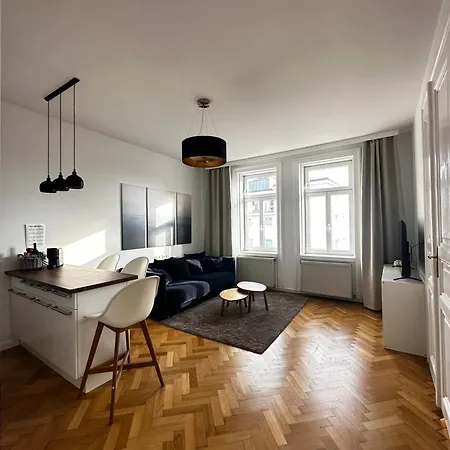 Apartment Luxury 3 Bedroom Near Schoenbrunn Palace Wien