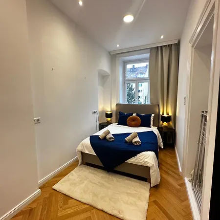 Apartment Luxury 3 Bedroom Near Schoenbrunn Palace