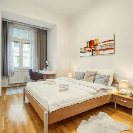 Flarent Apartments-hg Apartment *