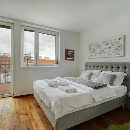 Flarent Apartments-wg Apartmán *