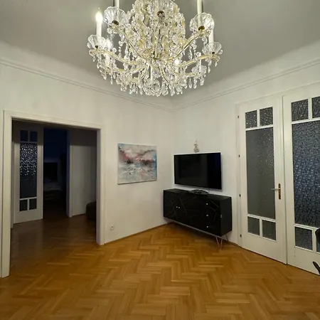 Atelier Lomani * Vienna