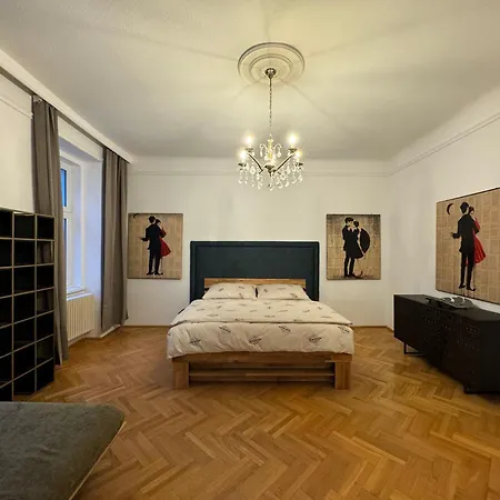 Atelier Lomani Vienna