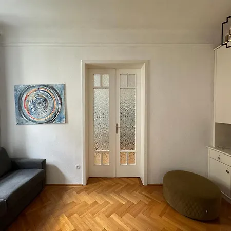 Atelier Lomani Apartment Vienna