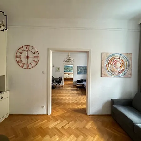 Apartment Atelier Lomani Vienna