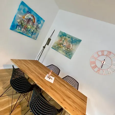 Atelier Lomani Apartment Vienna