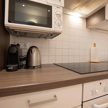 Charming With Balcony, Close To Stephansdom Cathedral Apartament *