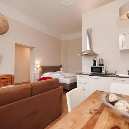 Apartment Kh Universitaet *