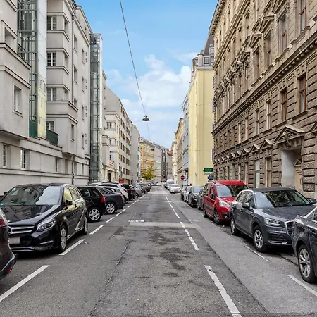 Limehome Rossauer Laende Wien