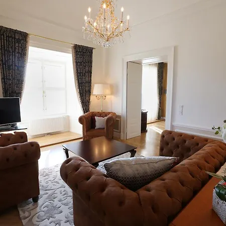 Schloss Schoenbrunn Grand Suite Vienna