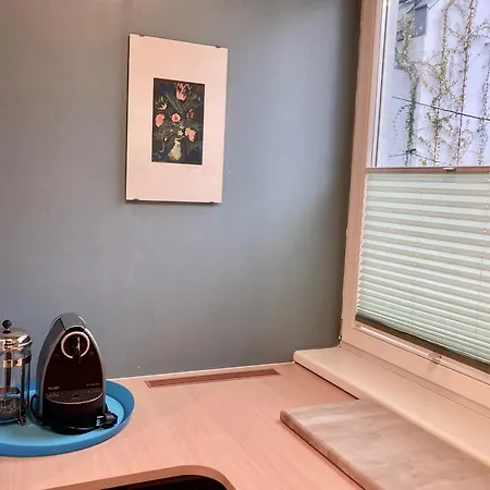 Philadelphia Apartment *