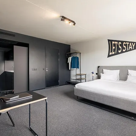 The Social Hub Hotel