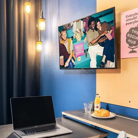 Hotel The Social Hub 4*