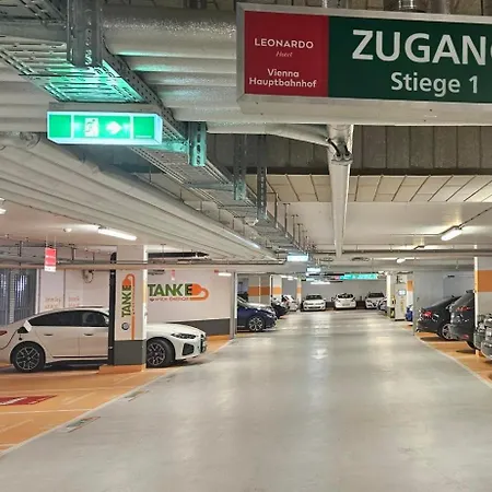 Leonardo Hauptbahnhof Hotel