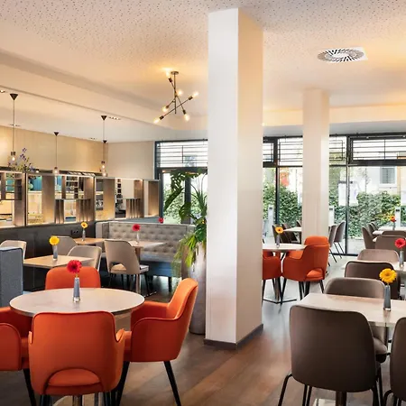 Leonardo Hauptbahnhof Hotel 4*