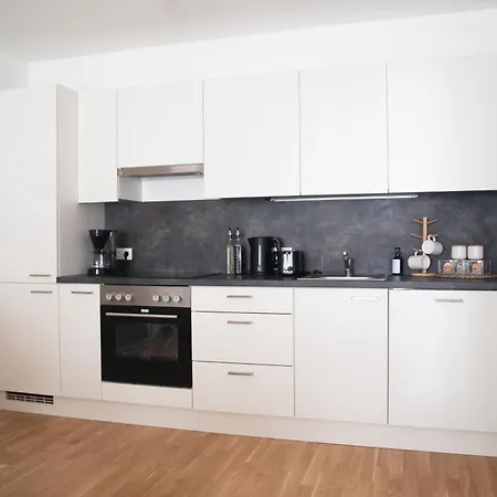 Stylish - 3 Min To U1 Kagraner Platz Apartment *
