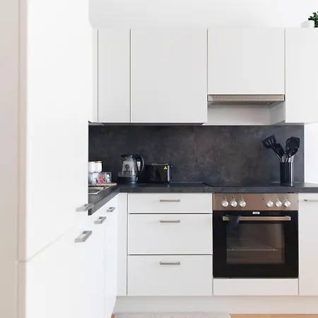 Stylish - 3 Min To U1 Kagraner Platz Apartment