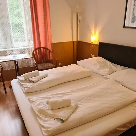 Pension Ani-Falstaff Vienna
